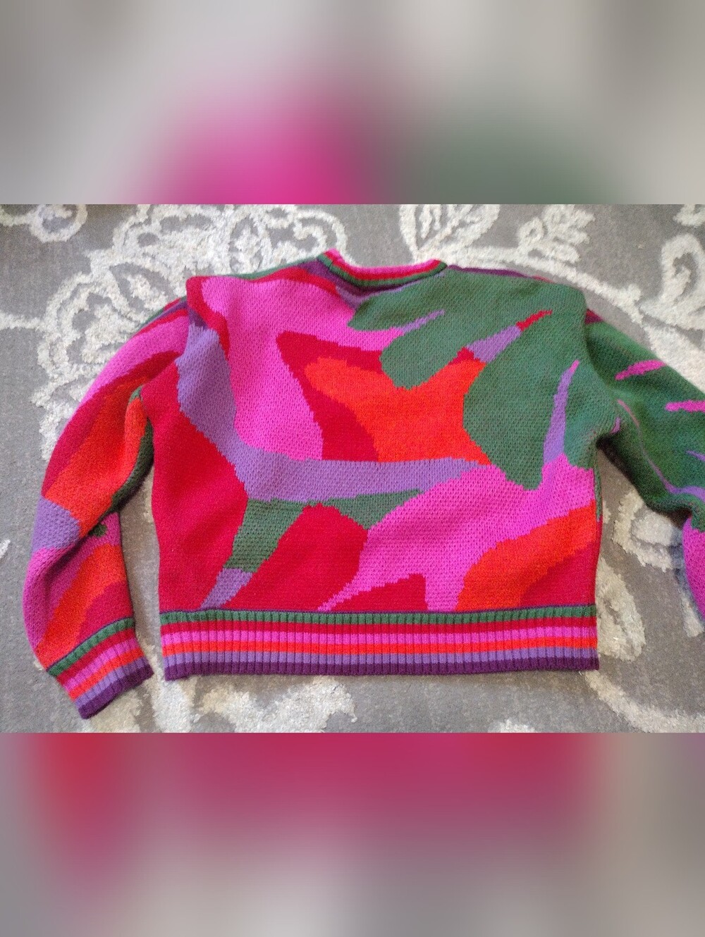 FARM Rio Abstract Colorblock Crewneck Sweater - Picture 4 of 5
